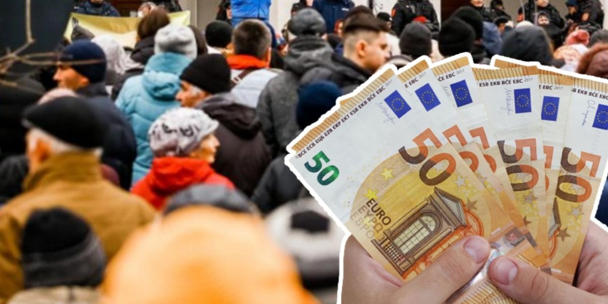 Economist: „Români, evitați investițiile! Salvarea nu vine de la politicieni”