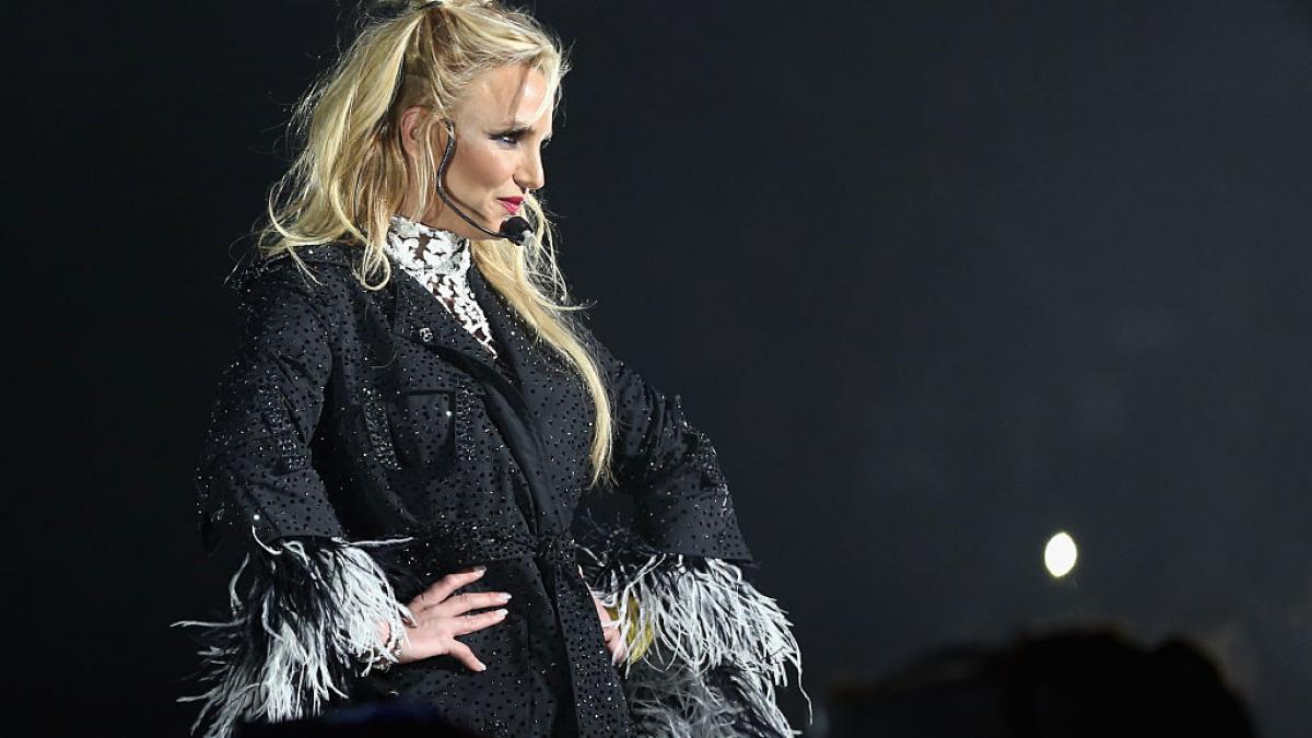 Britney Spears, internată într-o clinică după ce a fost oprită în trafic
