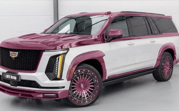 O mașină unică în lume: Un SUV cu motor de 6,2 litri face furori