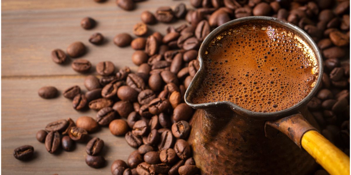 Cafeaua, mai SCUMPĂ cu 23% în România: Cât plătești acum