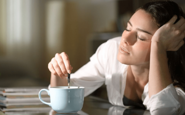 Licoarea-minune virală, de ce medicii avertizează: NU e sigură zilnic!