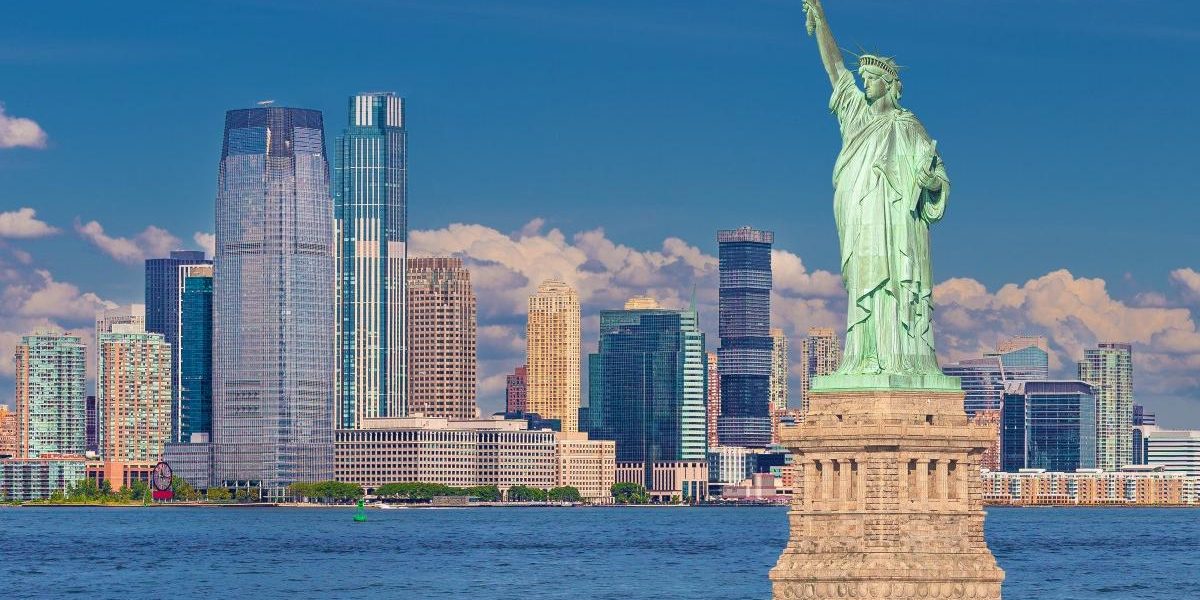 California bate Franța, NEW YORK, peste Europa: SUA, forță economică zdrobitoare