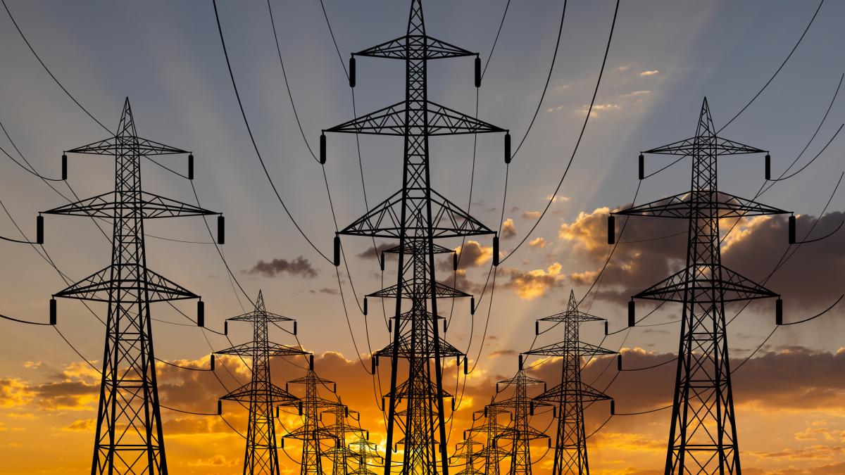 Ministrul Energiei, Bogdan Ivan, a anunțat joi o veste bună pentru români: prețurile la energie electrică sunt deja mai mici