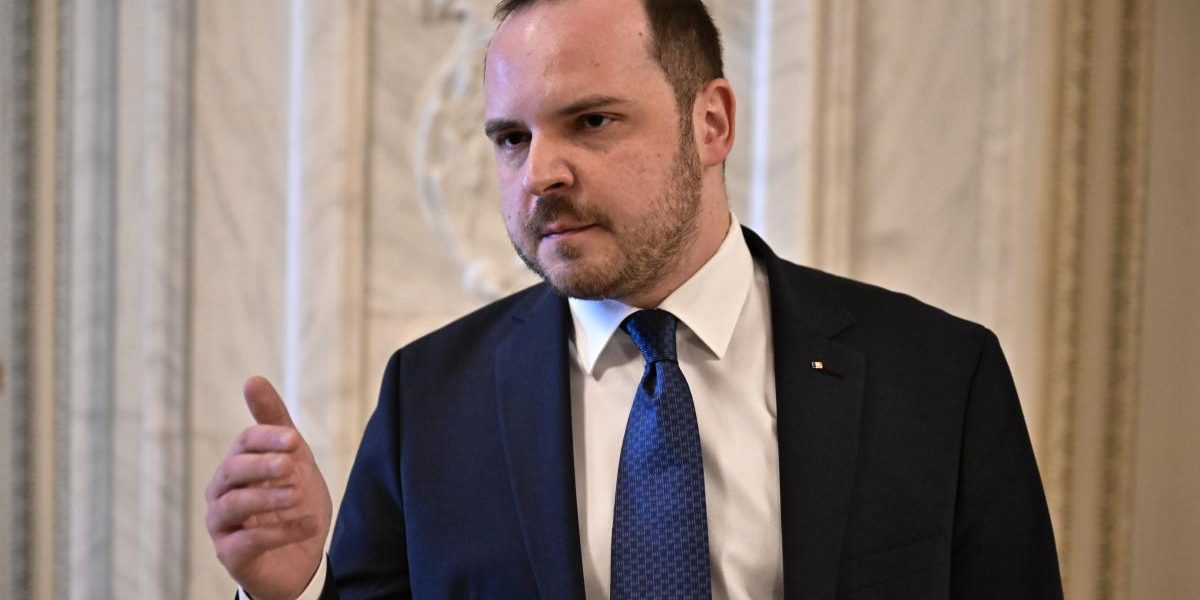 România așteaptă răspunsul PFIZER: Datoria, convertită în medicamente inovative?