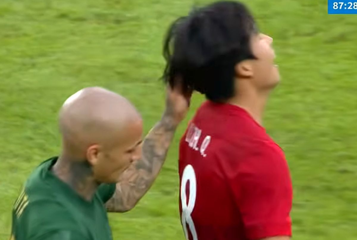 Alexandru Mitriță, suspendat 4 etape și amendat după un gest controversat în China Extrema stânga Alexandru Mitriță, legitimat la clubul Zhejiang, a fost sancționat drastic de Asociația Chineză de Fotbal