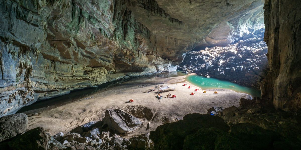 Bărbatul care a găsit cea mai mare peșteră din lume și a „pierdut-o”