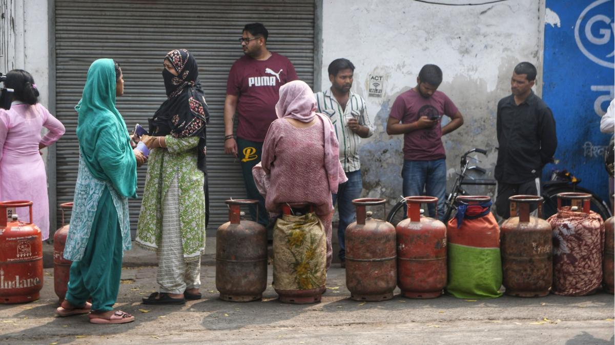 Blocarea Strâmtorii Ormuz a cauzat o penurie accentuată de GPL în India, liderul mondial în producție de petrol și gaz