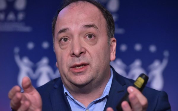 Retrogradare la „junk”, TVA mărită și acord cu FMI: coșmarul economic al României