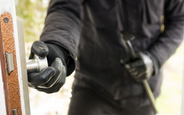 Cele mai bizare 6 furturi din istorie: de la Prezidențial la bijuterii