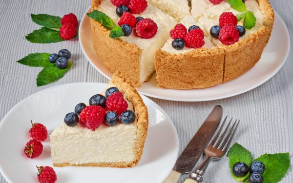 Tartă fină, minutată: Aluat rapid și cremă de brânză irezistibilă