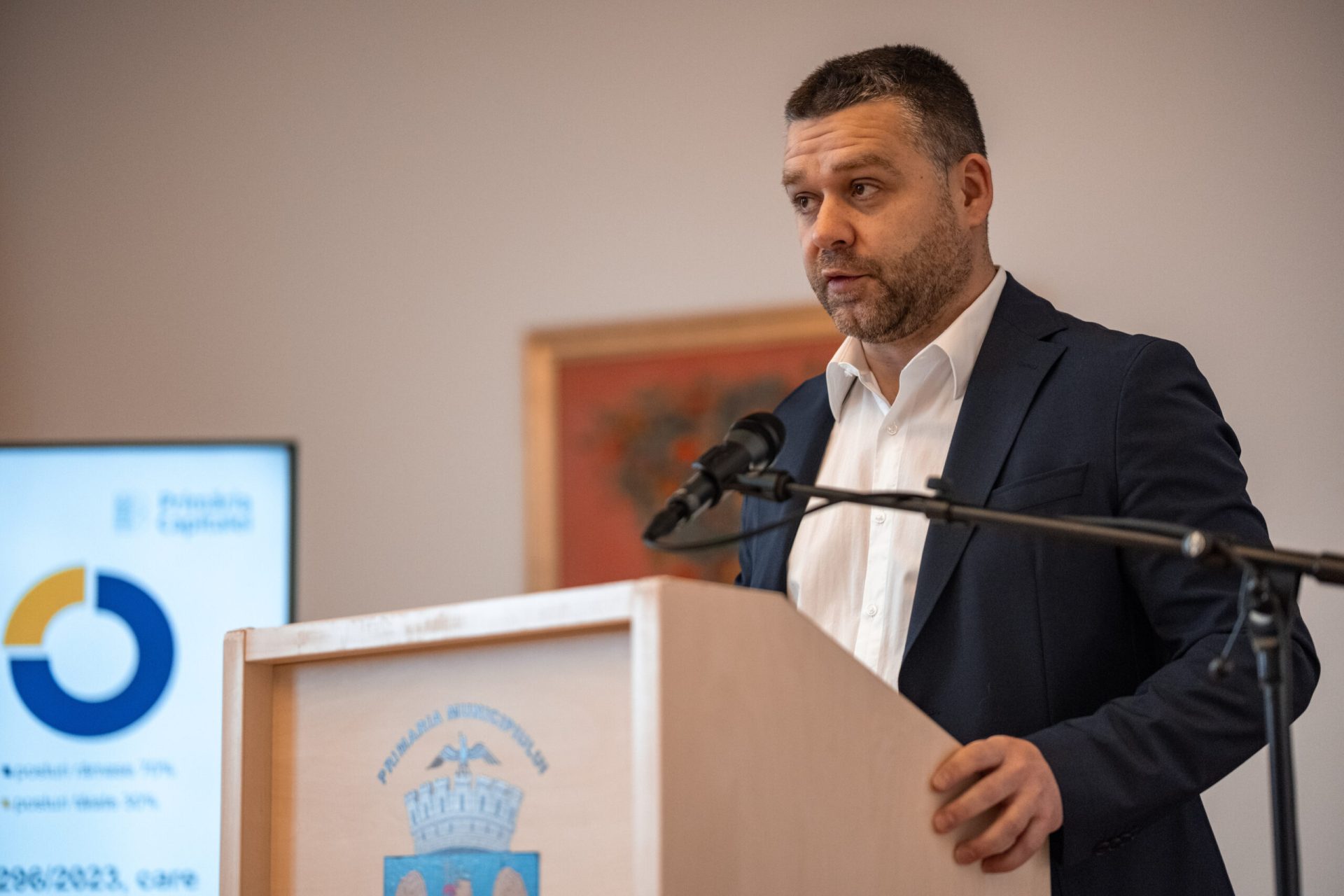 Primarul Ciprian Ciucu anunță modificări radicale ale traficului pe bulevardul Magheru Primarul Ciprian Ciucu a prezentat recent planuri de transformare a bulevardului Magheru, dorind să schimbe radical modul în care traficul și relieful urban sunt gestionate în centrul Bucureștiului