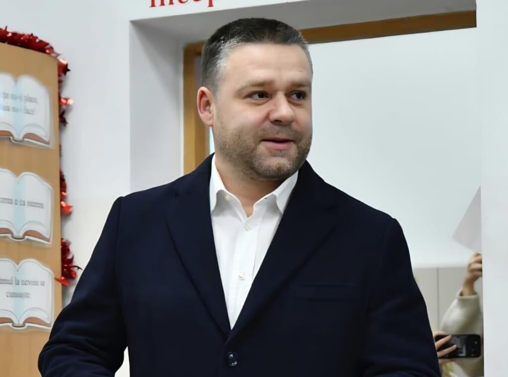 Primăria Capitalei se află din nou în centrul unui conflict social și administrativ, după ce Primarul General, Ciprian Ciucu, a anunțat o serie de propuneri de reorganizare a instituțiilor din subordinea sa