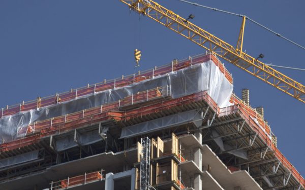 Piața de birouri din România: De ce scad dezvoltările în orașele regionale?