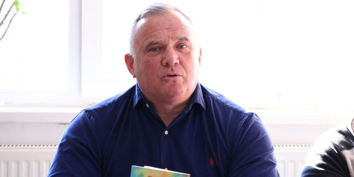 Clămparu, „Cap de porc”, de la rețeaua de prostituție la poezie, la Aiud