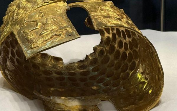Coiful dacic, recuperat din Olanda, spart: Directorul Muzeului de Istorie anunță restaurarea
