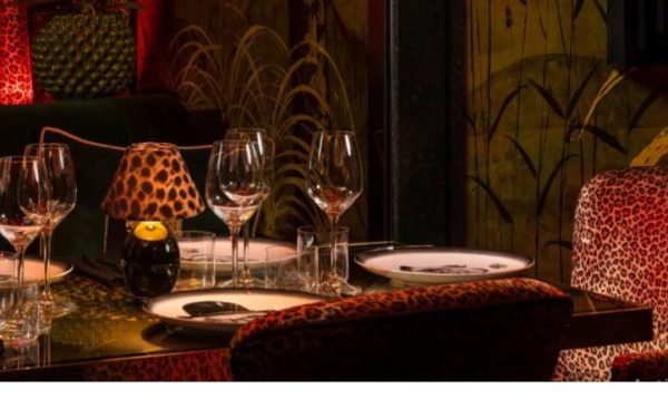 Un hotel istoric din România, cu prețuri mari, angajează