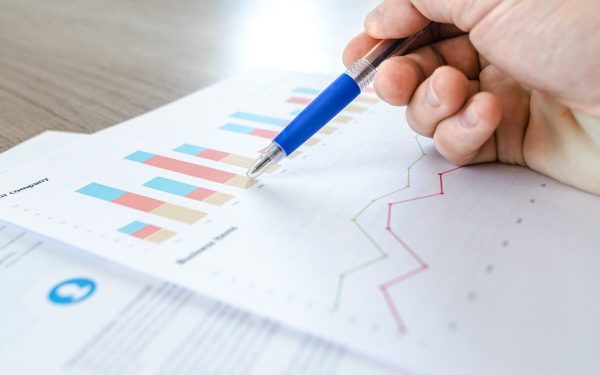 FMI taie din nou: Moldovei i se prevestește o creștere economică mai mică în 2026