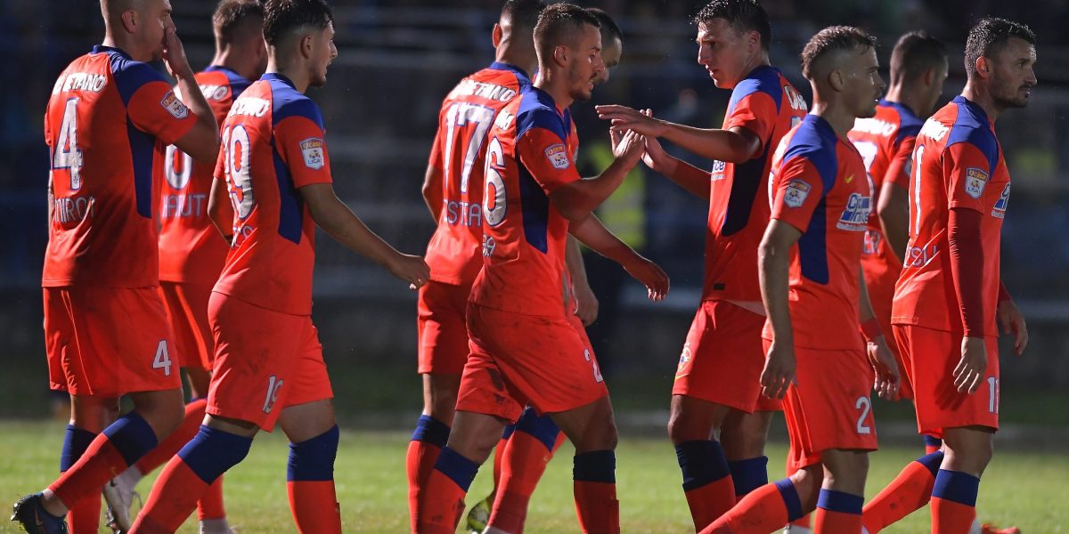 ȘOC la FCSB: Un fost star, aproape de un transfer bombă!