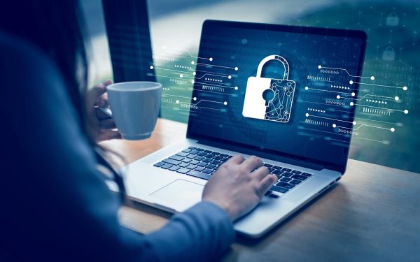 SRI, în sprijinul FBI, a anihilat rețeaua GRU care spiona date militare