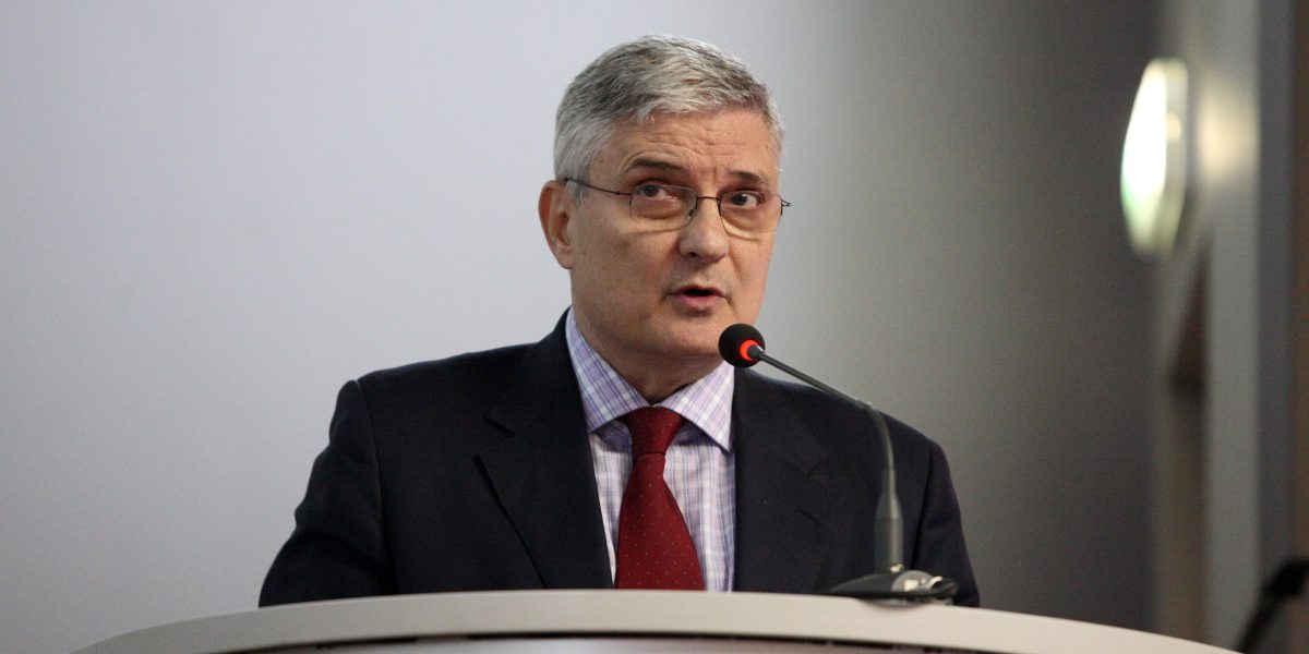 Criza vieții lovește România: Dăianu trage semnalul de alarmă