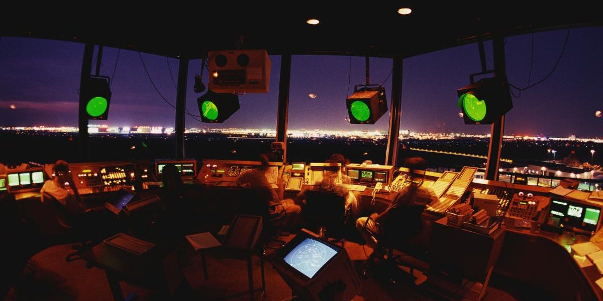 SUA testează gameri la Turnul de Control: De la Call of Duty, direct în aviație