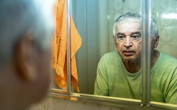 Două semne nocturne pot anunța demența. Când trebuie să mergi la medic