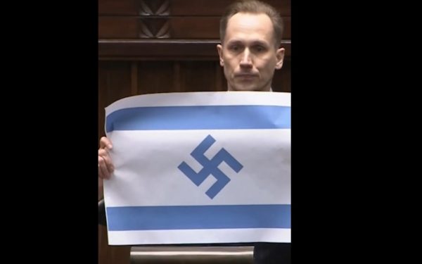 Deputat de extremă dreapta, șoc în Polonia: steag israelian cu svastică în Parlament