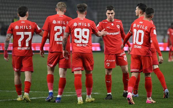 Dinamo bagă un milion de euro în transferuri: „Dacă aveam 3 milioane, îi investeam pe toți!”