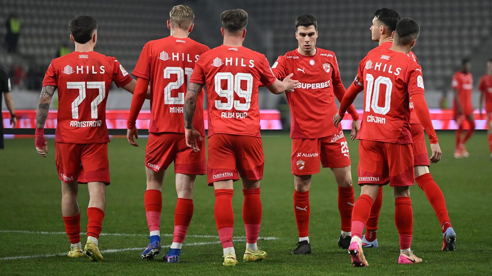 Dinamo bagă un milion de euro în transferuri: „Dacă aveam 3 milioane, îi investeam pe toți!”