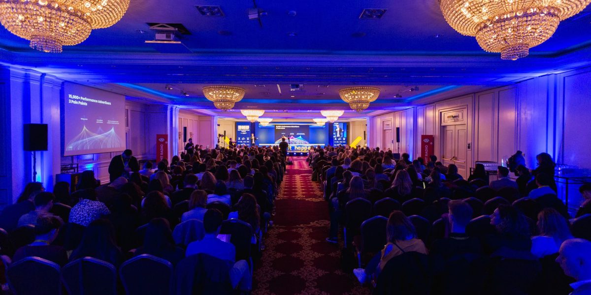 Digital Marketing Forum 2026: 5 SPEAKERI globali vin la București cu strategii noi