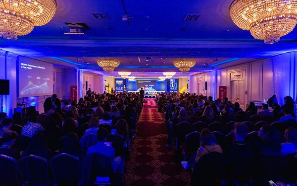 Digital Marketing Forum 2026: 5 SPEAKERI globali vin la București cu strategii noi