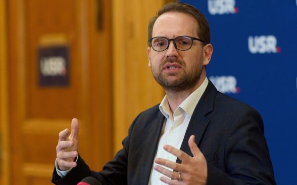 Fritz felicită Ungaria după alegeri: „Și-au luat democrația înapoi”