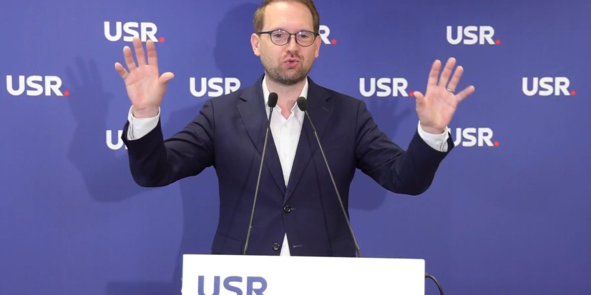 Fritz, loial premierului: USR apără 26 de miliarde de euro, „rămânem pe baricade”