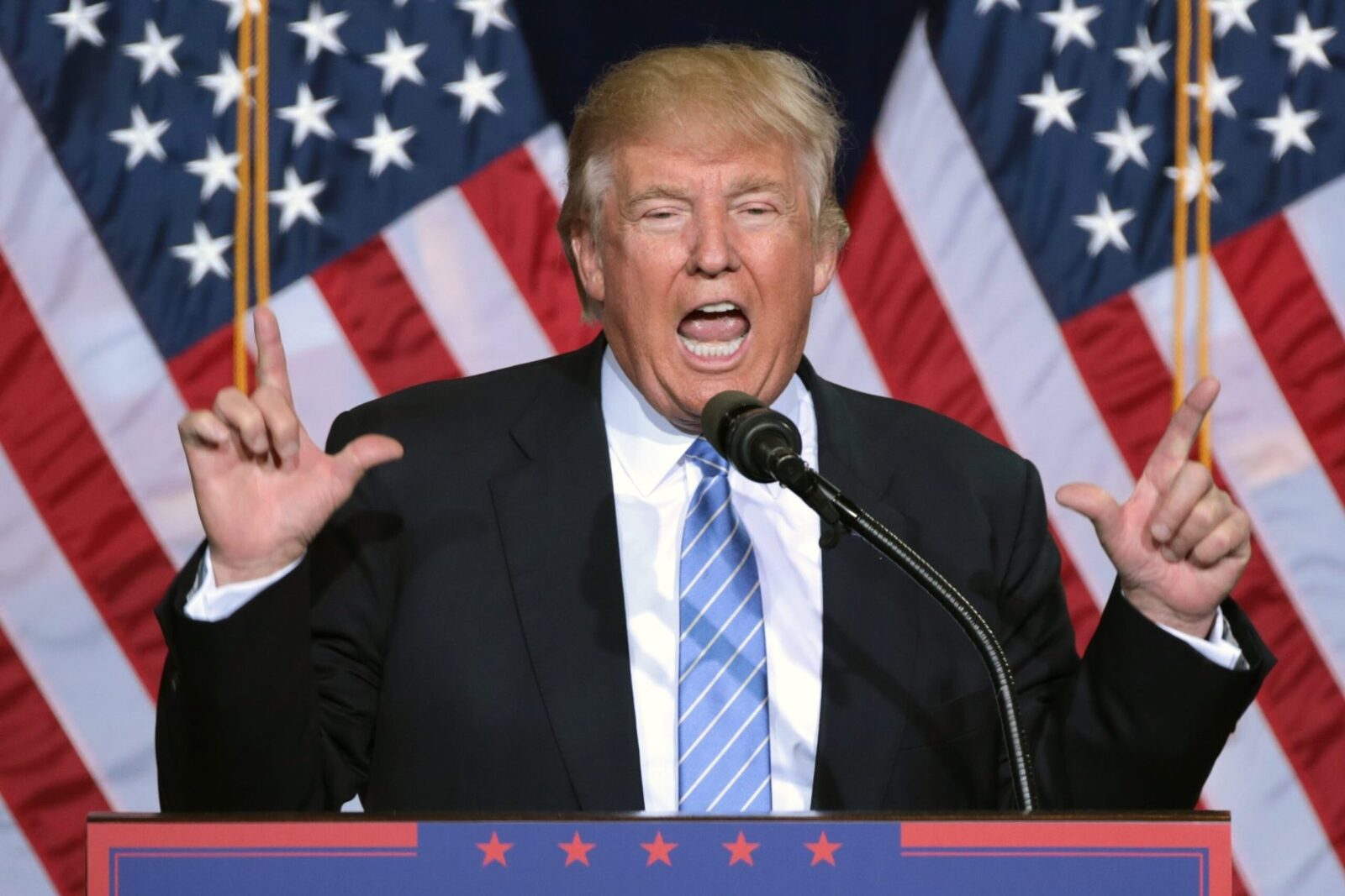 Trump, șters de pe Facebook: Falsul Mesia IA, dat uitării