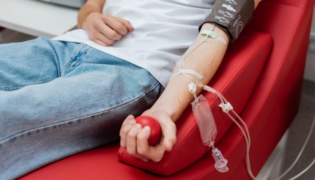 Români, donăm sânge? Beneficii 2026 și cine poate salva vieți