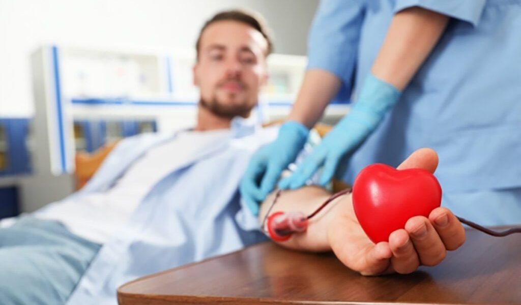 Cât primești pentru donarea de sânge în 2026? Suma, condiții și beneficii