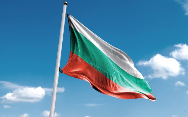 Război politic la Sofia: Radev, favorit la alegeri. Ce urmează în Bulgaria?