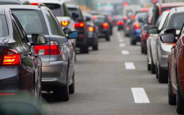 Cozi infernale pe DN1: Circulație blocată între Ploiești și Brașov!