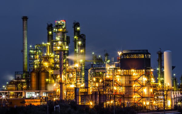 Criza petrolului și rafınăriile închise: Explicațiile Ministerului Energiei