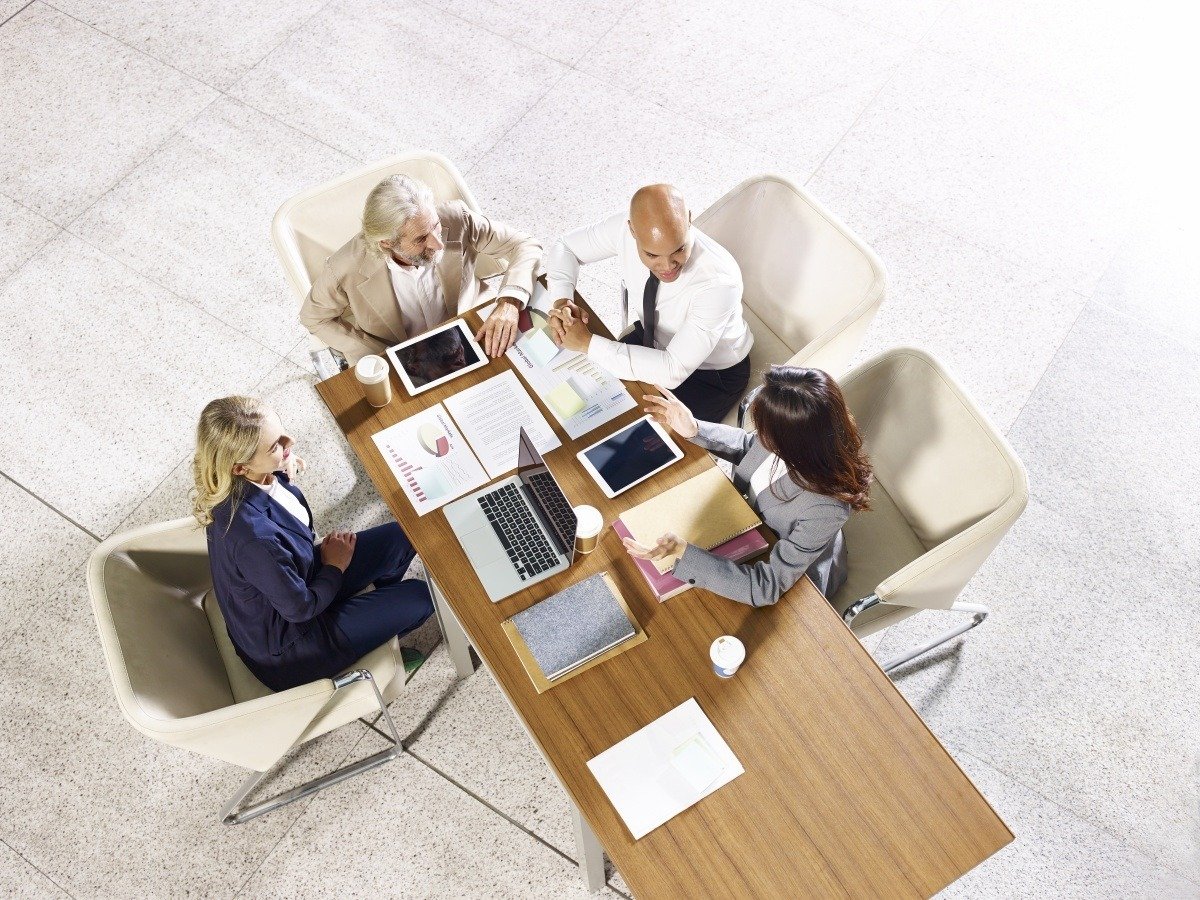 Crestere de peste 38% a firmelor dizolvate în primele două luni din 2026, județele cele mai afectate conform Registrului Comerțului