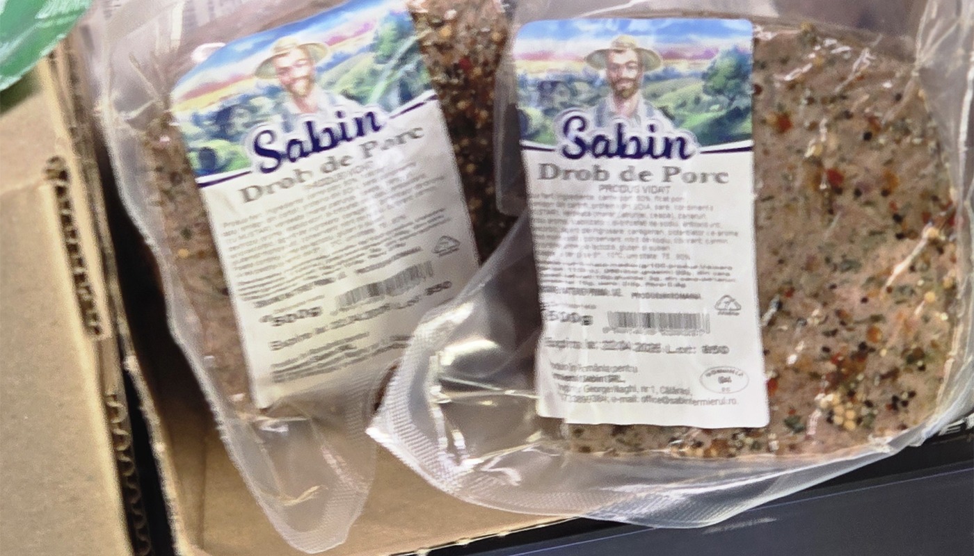 Ce conține, de fapt, drobul de porc de la Kaufland În ultima vreme, tot mai mulți consumatori sunt interesați de compoziția produselor pe care le cumpără, mai ales de sărbători, când mesele tradiționale ocupă loc central pe masa românilor