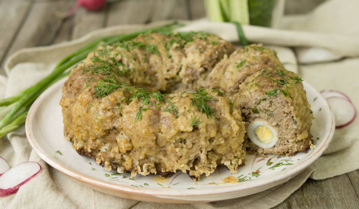 Unul dintre cele mai importante secrete pentru un drob de miel reușit constă în fierberea corectă a măruntaielor