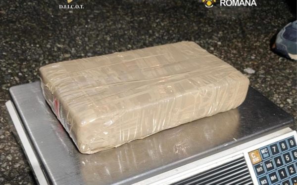 Turc prins în România cu 30 kg de cocaină: Alertă la graniță