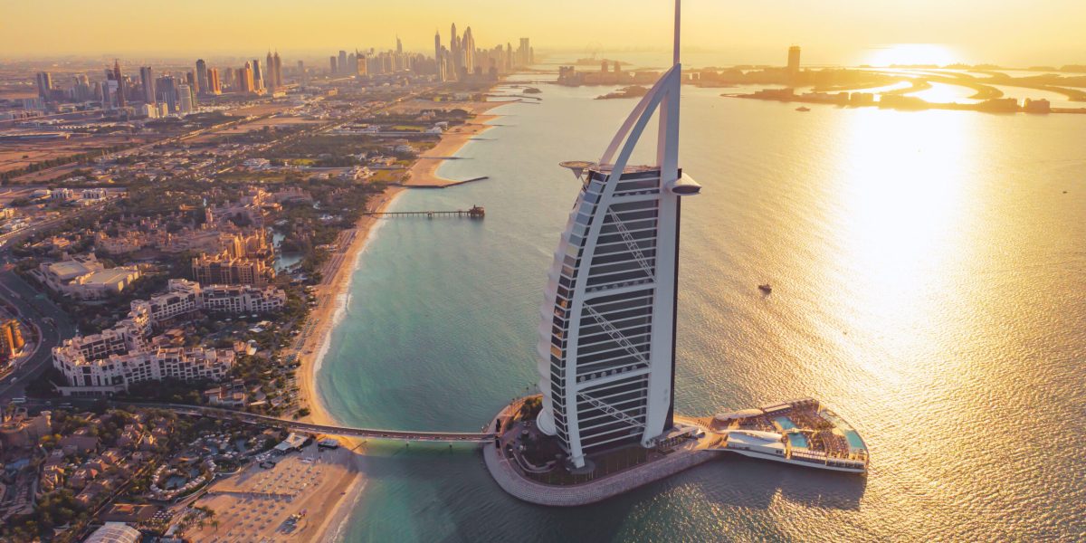 Burj Al Arab, simbolul Dubaiului, se închide. Ce se întâmplă?