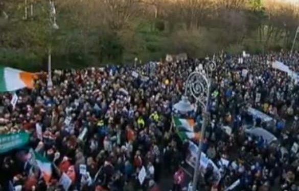 Irlanda, blocată de furia fermierilor: Dublinul, contestat pentru prețuri și măsuri