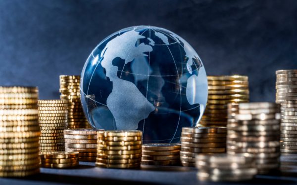 Bloomberg: Războiul resuscită fantoma stagflației pentru economia mondială