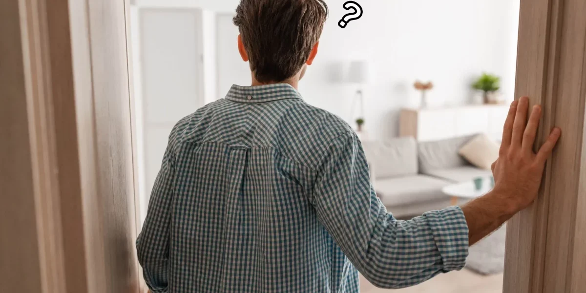 Uitările cotidiene: De ce uiți ce cauți într-o cameră și cum te afectează