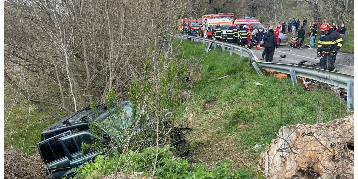 Accident grav în Sibiu: Cinci victime, printre care tineri și adolescenți, la spital