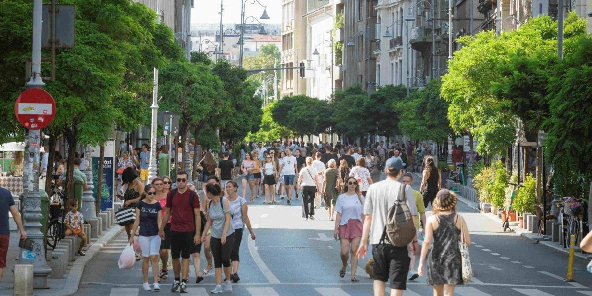 Calea Victoriei și Ion Brezoianu, pietonale 25 de weekenduri. „Străzi deschise” revine în București
