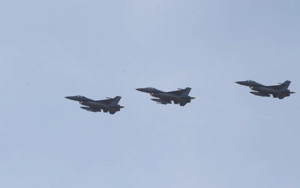 Avioane de vânătoare în alertă: România, interceptări după drone rusești